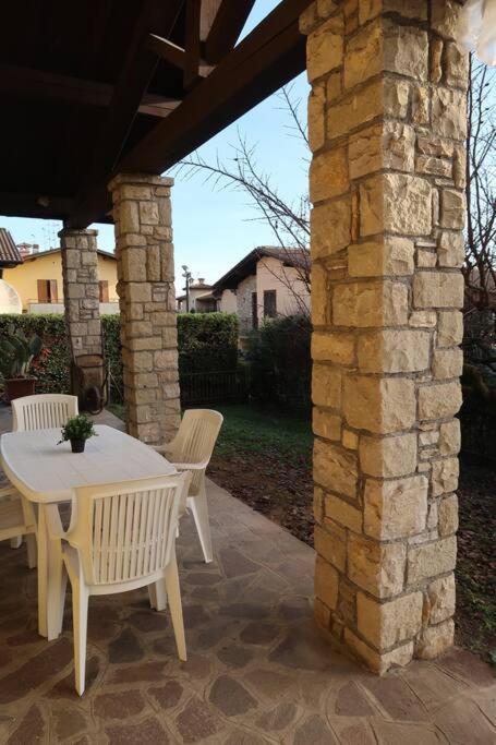 Casa Rene: Appartamento In Franciacorta Castegnato Exterior photo